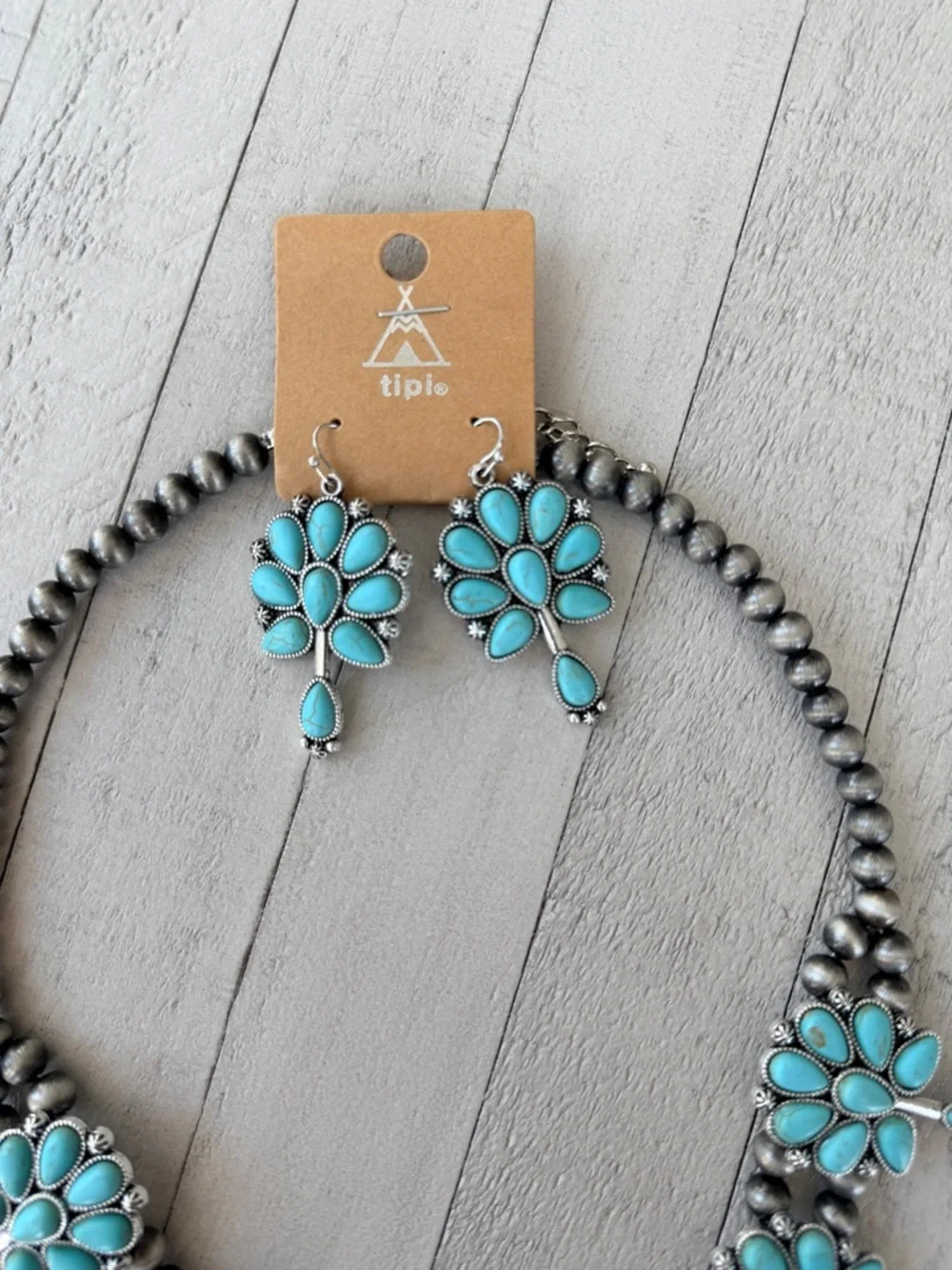 Western Fashion Turquoise Squash Blossom Statement Necklace & Earring Set